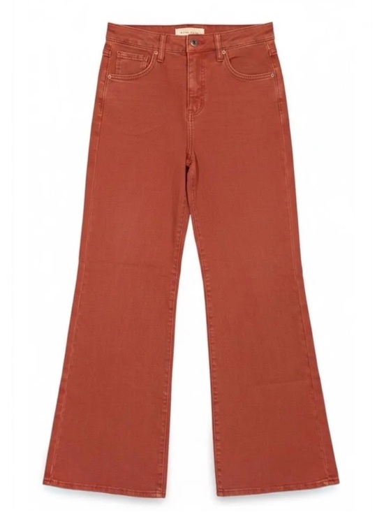 Risen Jeans Denim - Risen Tummy Control Stretch
Jeans $79 Runs Big 5/27 NWT